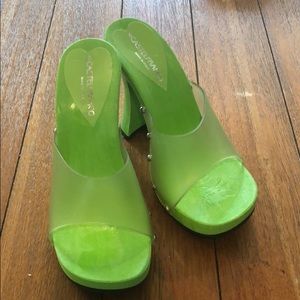 Women’s shoes 👠Color Green Size 8
